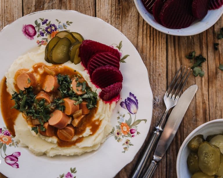 Annoskuva reseptistä vegaaninen nakkikastike kategorialle resepti