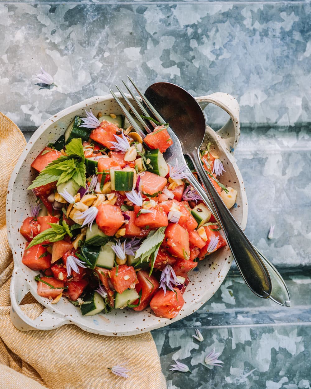 Annoskuva reseptille aasialainen vesimelonisalaatti