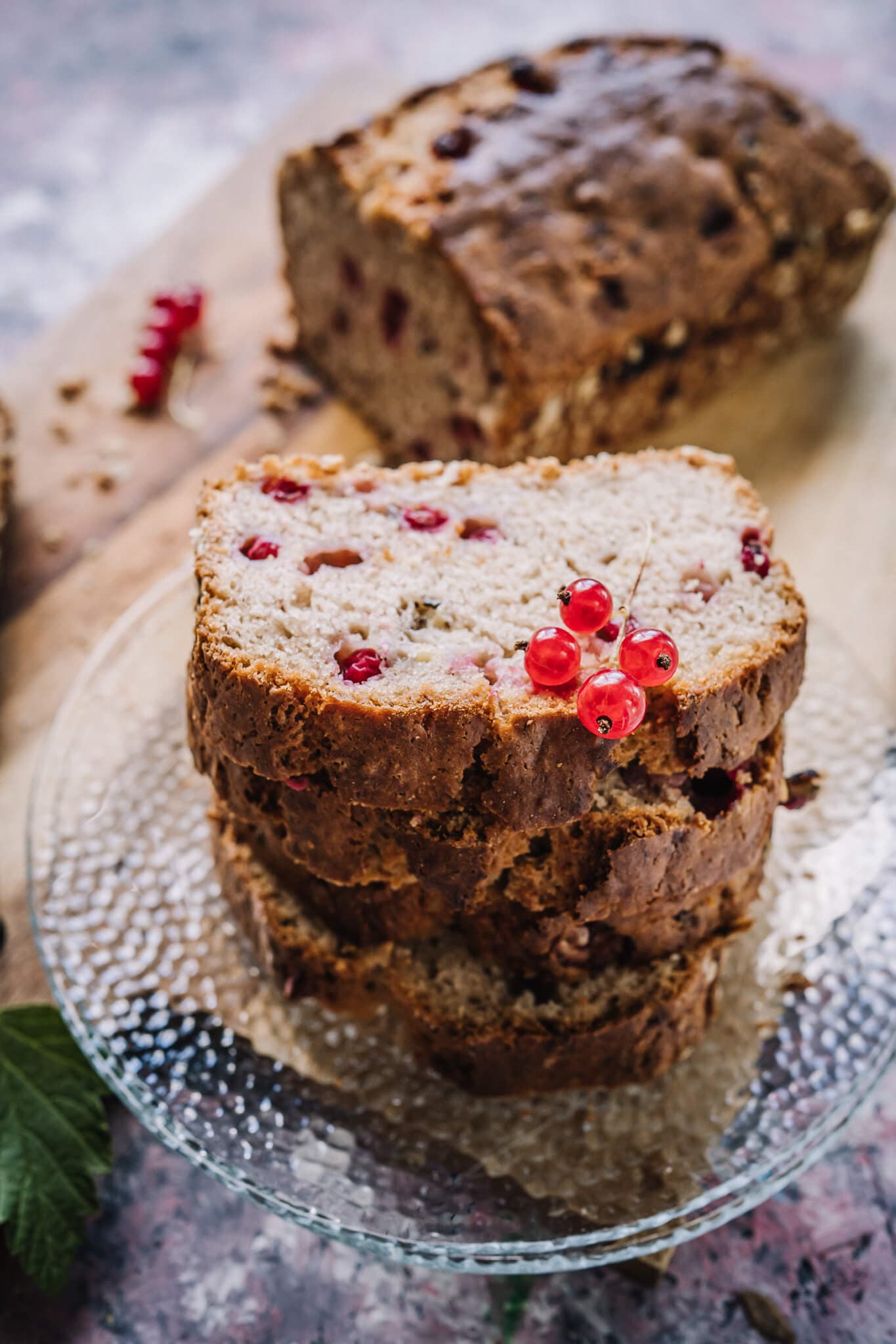 Annoskuva reseptille banaani-punaherukkakakku
