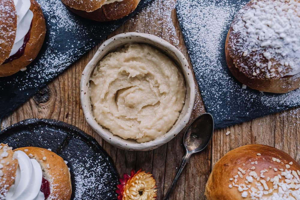 Annoskuva reseptistä itse tehty mantelimassa kategorialle resepti