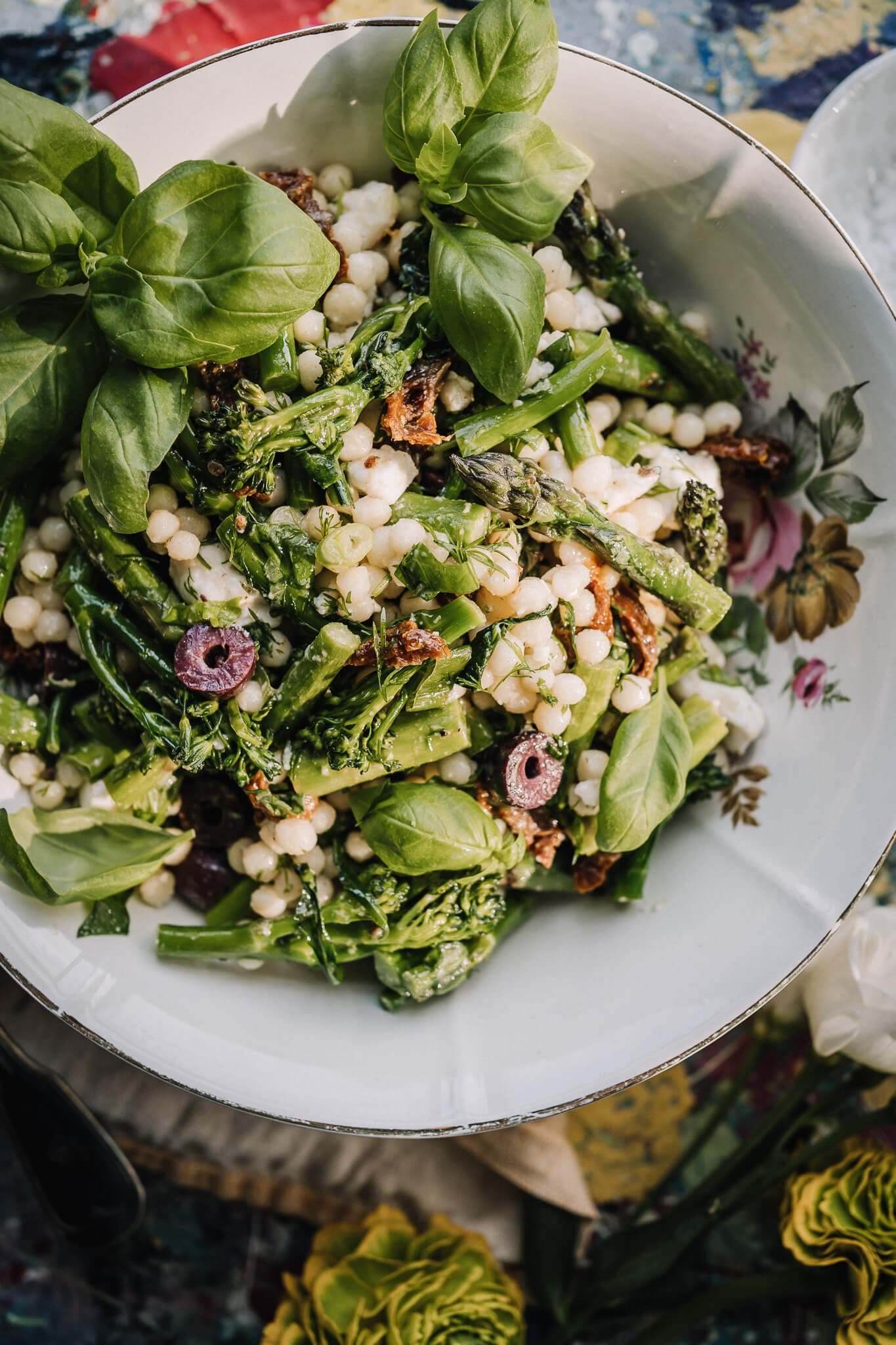 Annoskuva reseptille keväinen couscoussalaatti