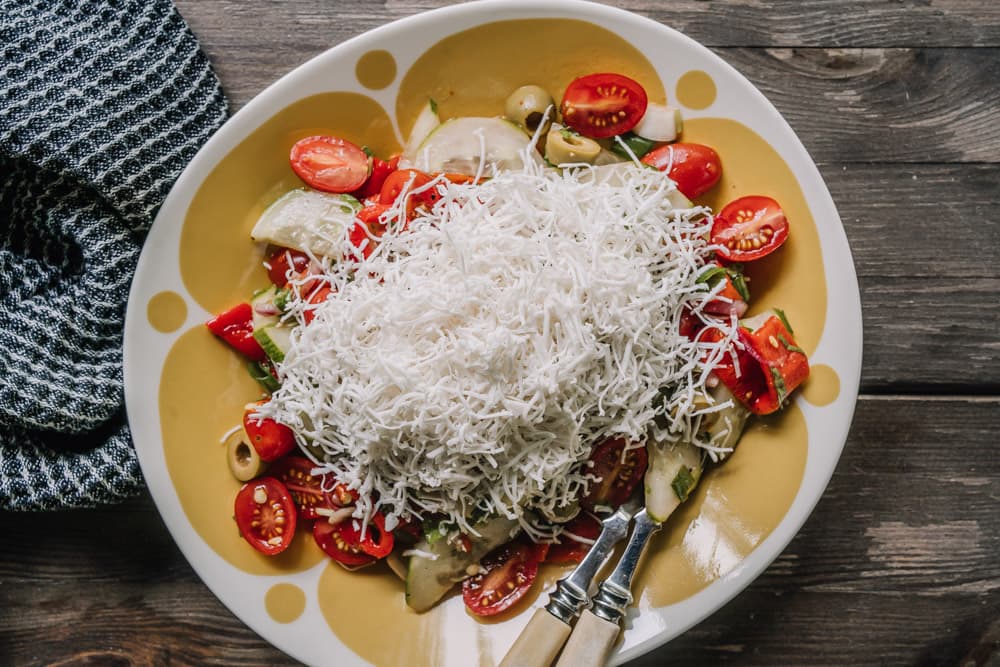 Annoskuva reseptistä shopska-salaatti kategorialle resepti