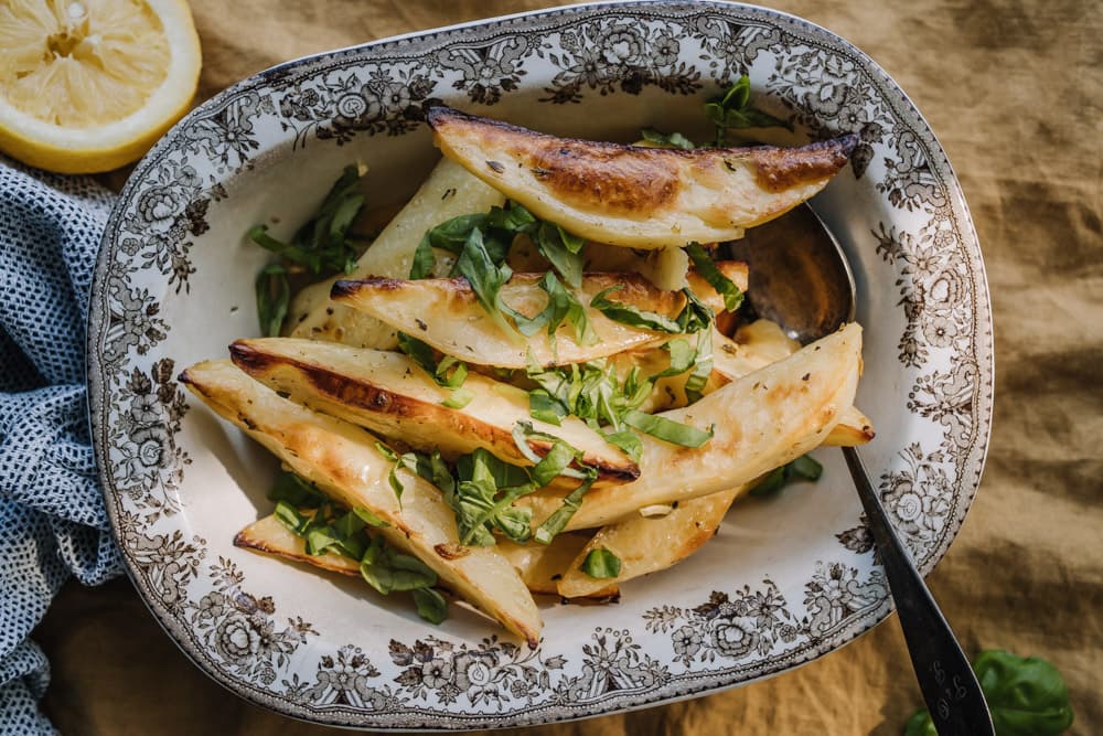 Annoskuva reseptistä sitruunaiset lohkoperunat kategorialle resepti