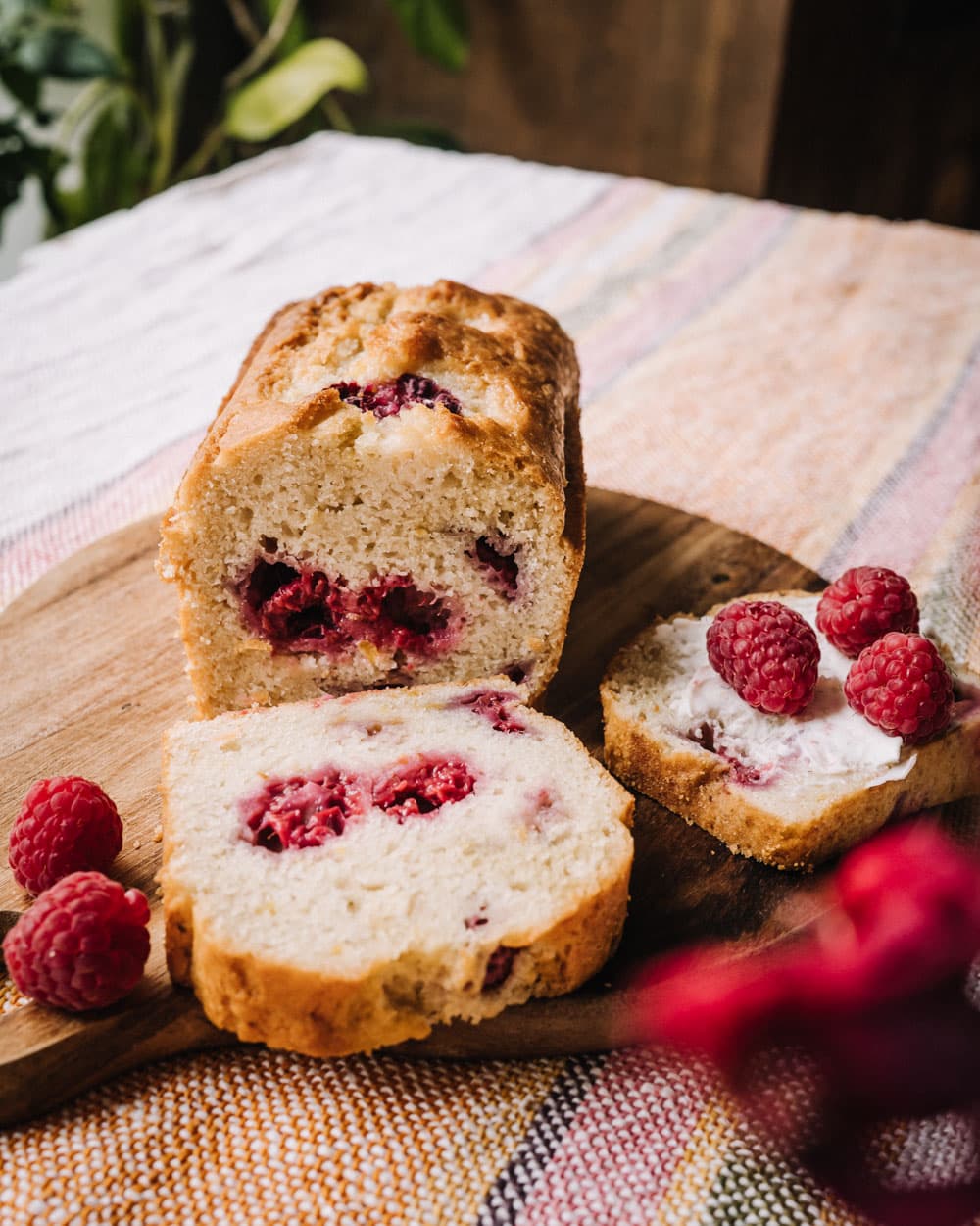 Annoskuva reseptille vadelma-sitruunakakku
