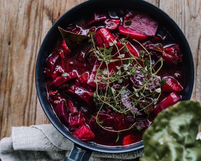 Annoskuva reseptille punajuuri-burgundinpata