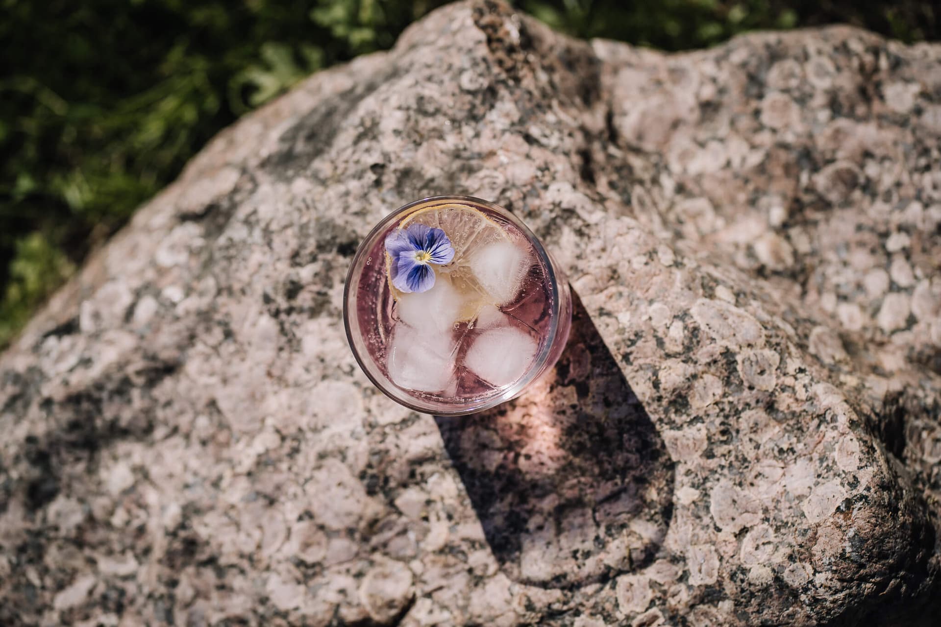 Annoskuva reseptille syreeni gin & tonic