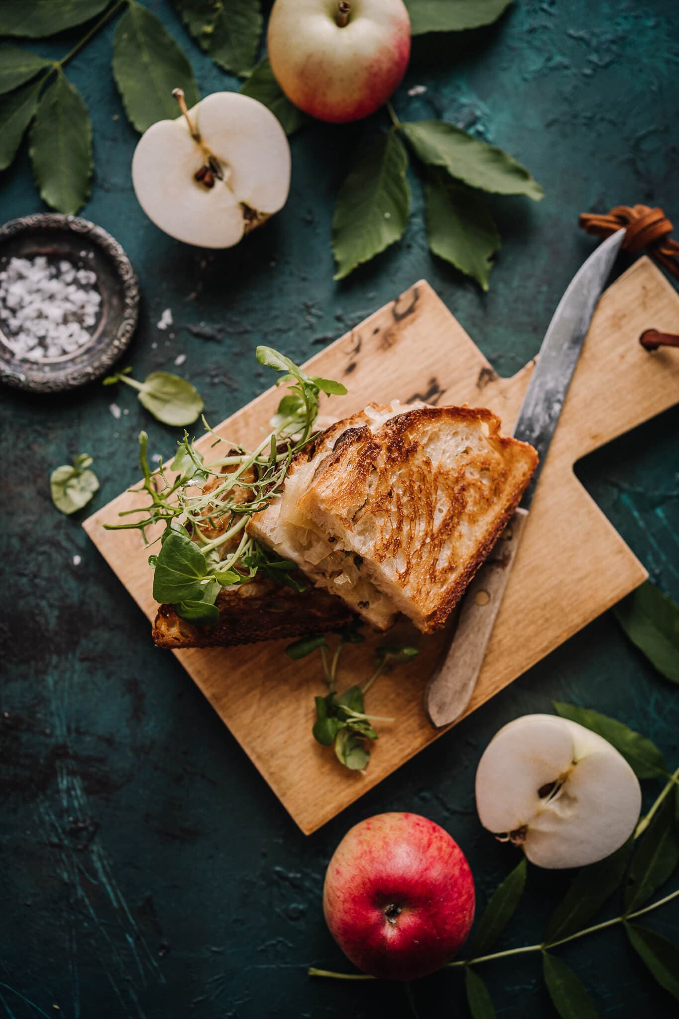 Annoskuva reseptille omena-sipulitoast