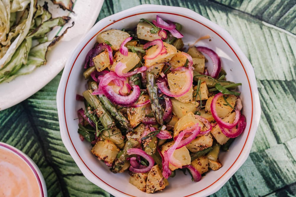 Annoskuva reseptille paahdettu parsa-perunasalaatti