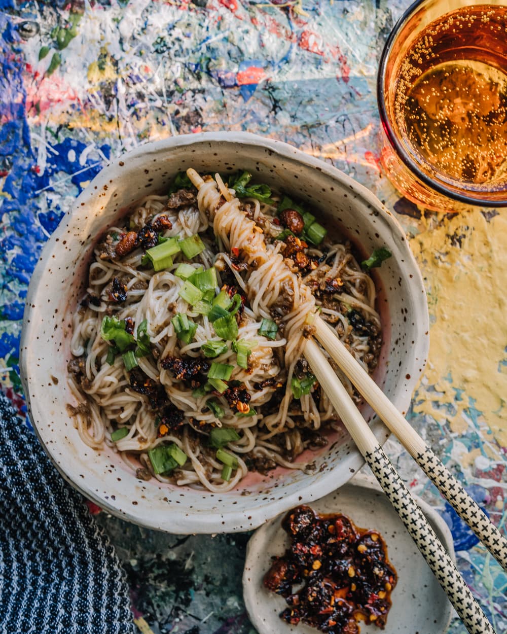 Annoskuva reseptille muurahaiset kiipeää puuhun