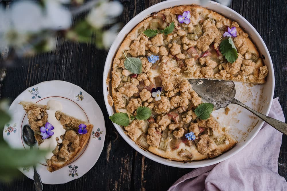 Annoskuva reseptille gluteeniton raparperipiirakka