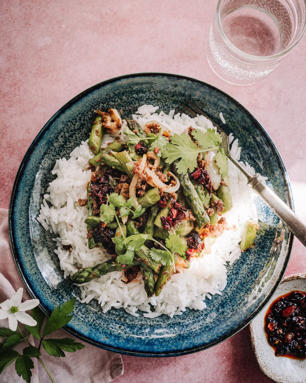 Annoskuva reseptille soijarouhe-parsawokki